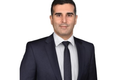 Driver Trett continueDriver Trett continues to grow their business in Qatars to grow their business in Qatar