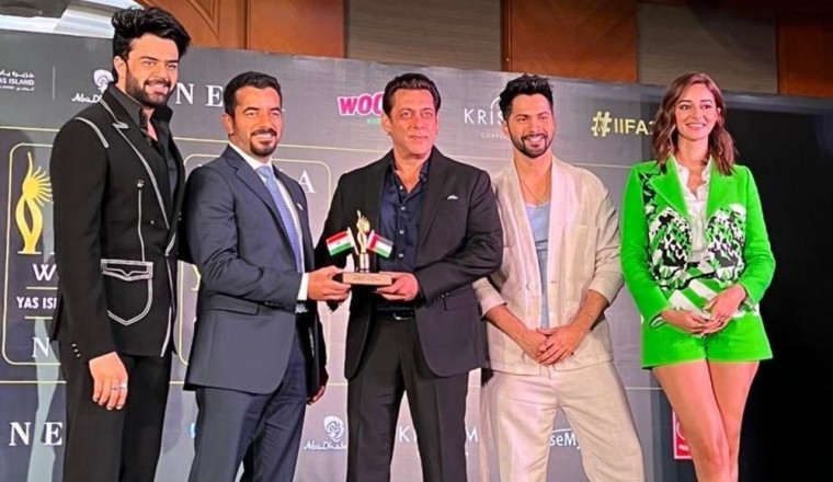 نجم »بوليود» الأشهر سلمان خان يكشف النقاب عن تفاصيل حفل جوائز الأكاديمية الدولية للفيلم الهندي لعام 2022 في العاصمة أبوظبي