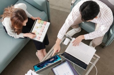 إنتاجية مضاعفة مع الشاشة الإضافية LG GRAM +VIEW