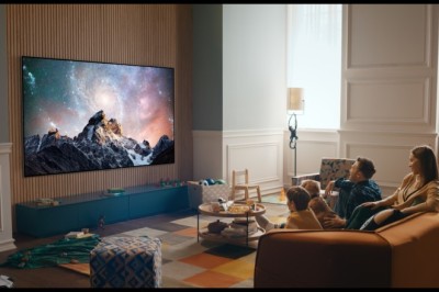 COMBINING ART AND TECHNOLOGY WITH OLED TV