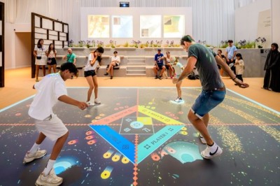 Moment Factory تضع تصورًا جديدًا للألعاب الإماراتية التقليدية من خلال أحداث تفاعلية في البيت الأولمبي لدولة الإمارات العربية المتحدة في باريس