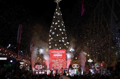 Celebrate the Spirit of the Holidays: Bangkok’s Central World Transforms into a Winter Wonderland