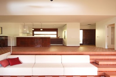 بلاط السيراميك الإسباني يواصل زخمه في طفرة البناء الأخضر بالإمارات