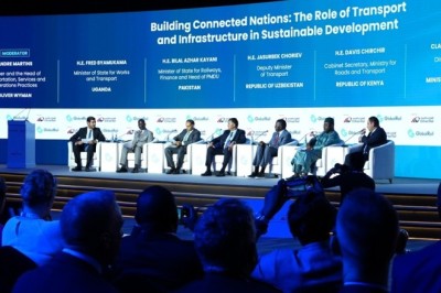 فعاليات اليوم الثاني من المعرض والمؤتمر العالمي للسكك الحديدية والنقل والبنية التحتية 2025 تشجع الابتكار والشراكات والاستثمار في جميع أنحاء منظومة النقل العالمي