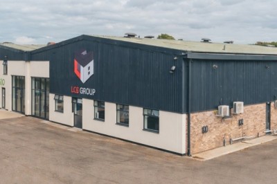 أرزان ثروات مستشاراً استراتيجياً لإطلاق محفظة أصول صناعية في المملكة المتحدة