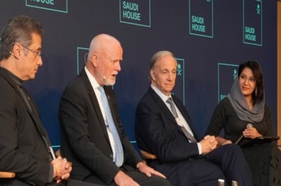 دافوس 2026: السعودية تقود حراكاً عالمياً جديداً لحماية الشعاب المرجانية واستكشاف إمكانات الذكاء الاصطناعي