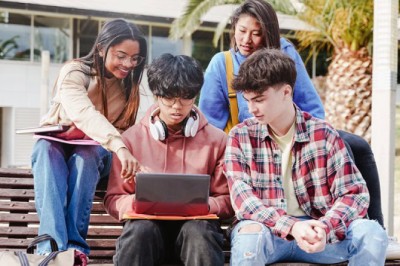 101 Funny Yearbook Quotes: Hilarious Sayings to Leave a Mark That Lasts