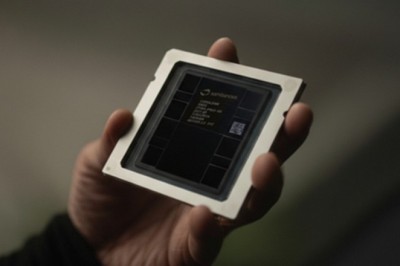 سامبا نوفا تطلق أسرع شريحة للذكاء الاصطناعي الوكيل في العالم وتتعاون مع إنتل وتجمع تمويل بأكثر من 350 مليون دولار